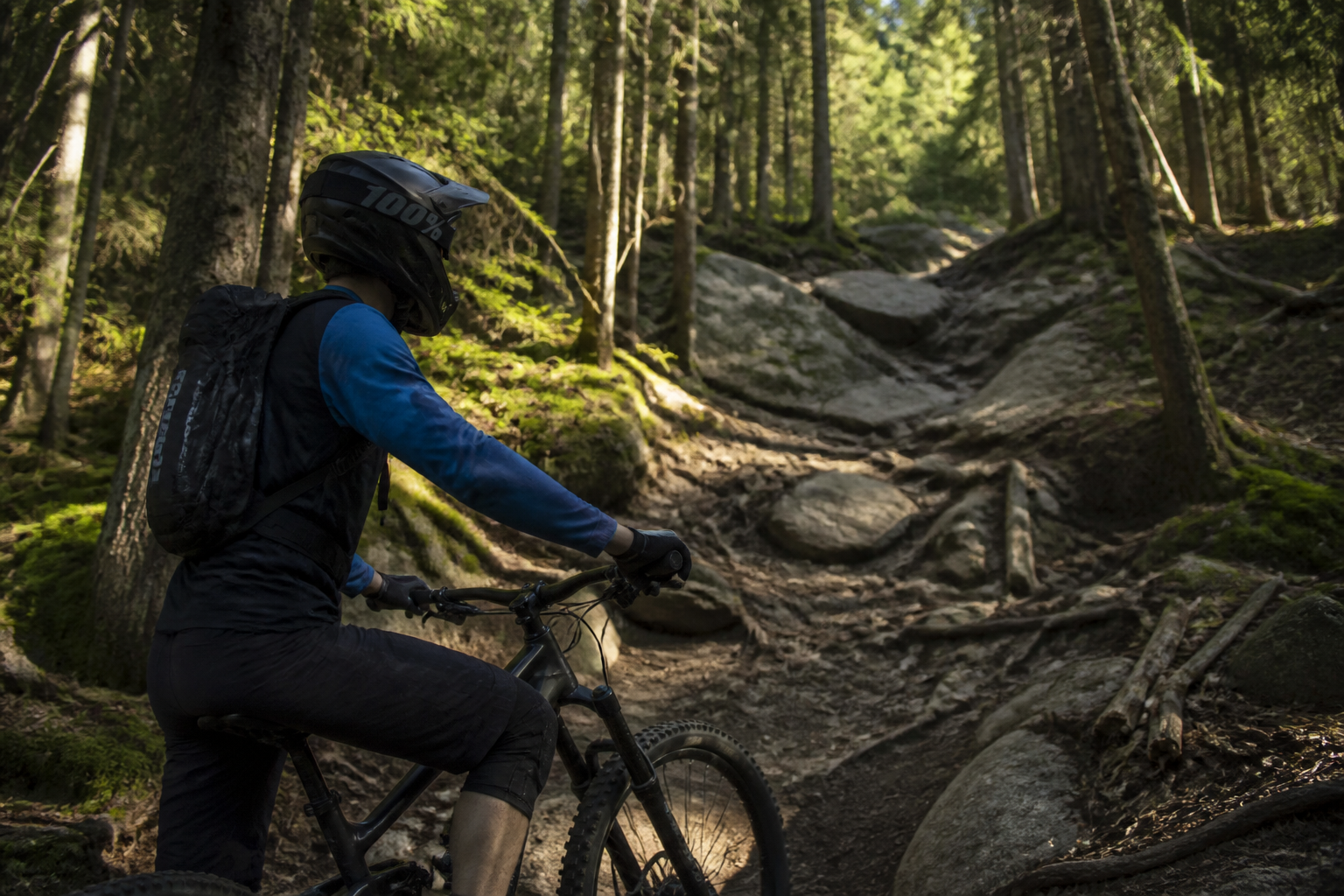 Casque VTT intégral : dans quels cas il a du sens hors descente