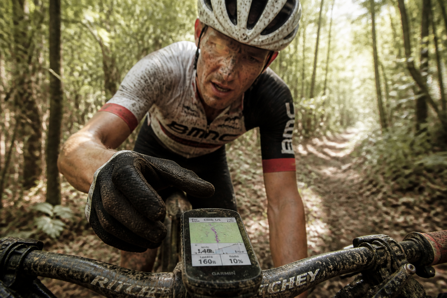 Compteur GPS pour VTT : les fonctions vraiment utiles en XC