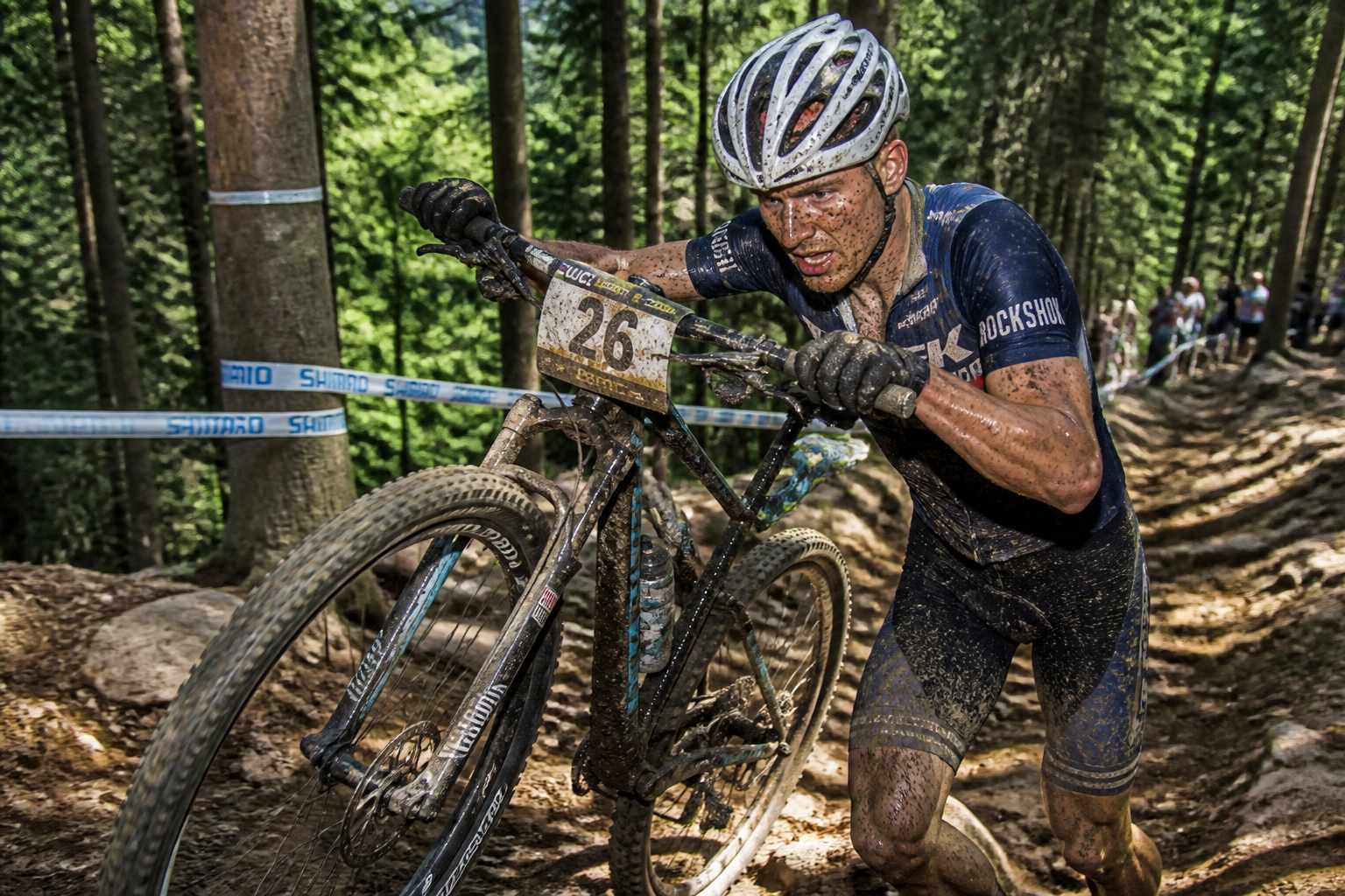Roue carbone VTT 29 : utile en XC ou simple achat plaisir ?